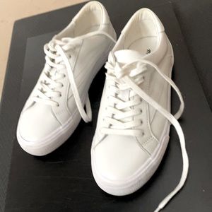 Madewell sneakers in brand new condition. Size 7.5